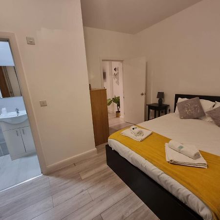 3Br 3Privateensuite - Close To Station - Parking Upon Request Edgware Екстериор снимка