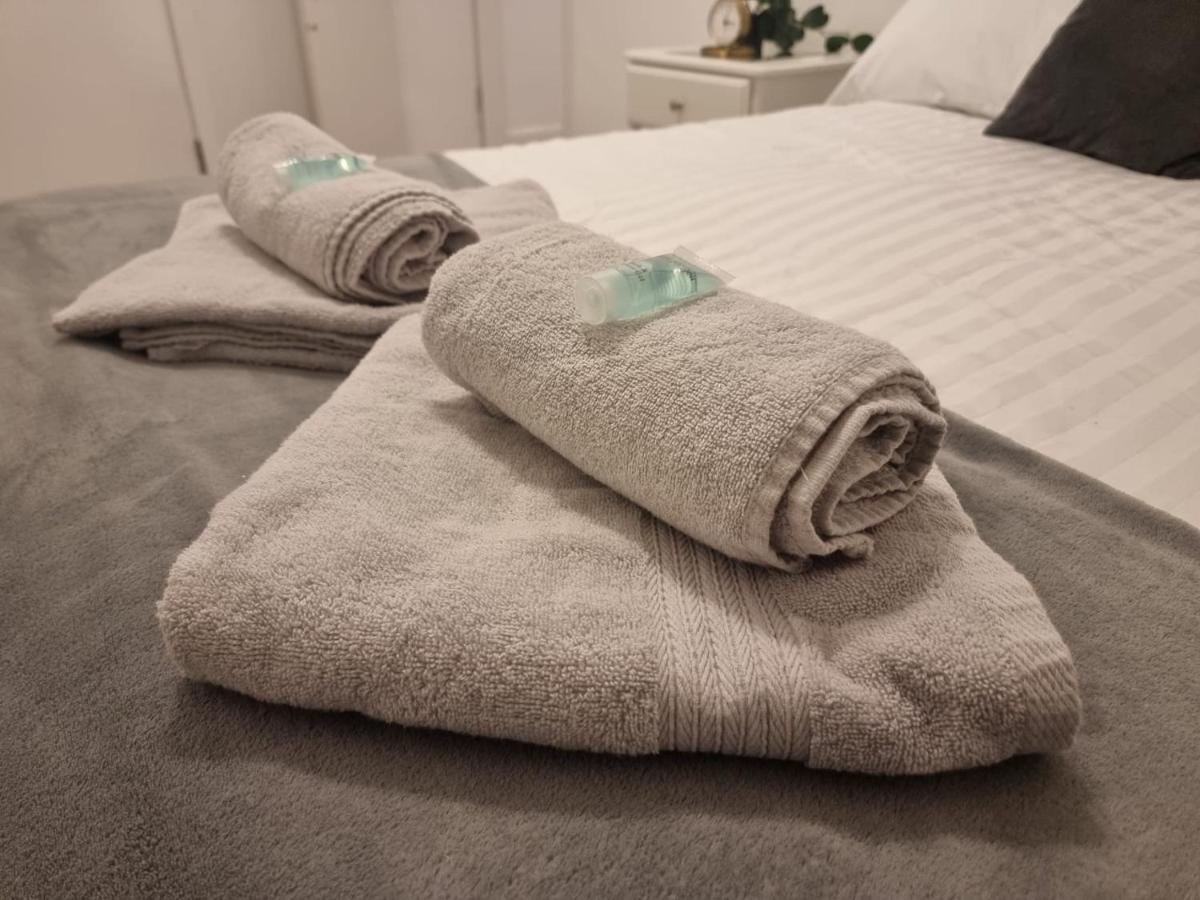 3Br 3Privateensuite - Close To Station - Parking Upon Request Edgware Екстериор снимка